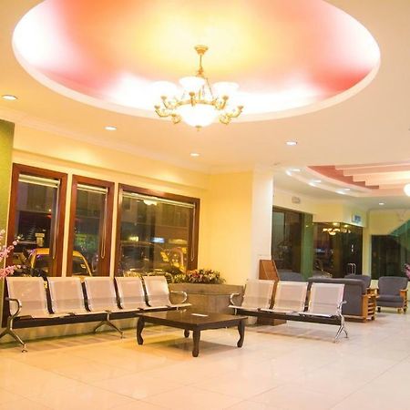 Monaco Dynasty Hotel Tawau Exterior foto